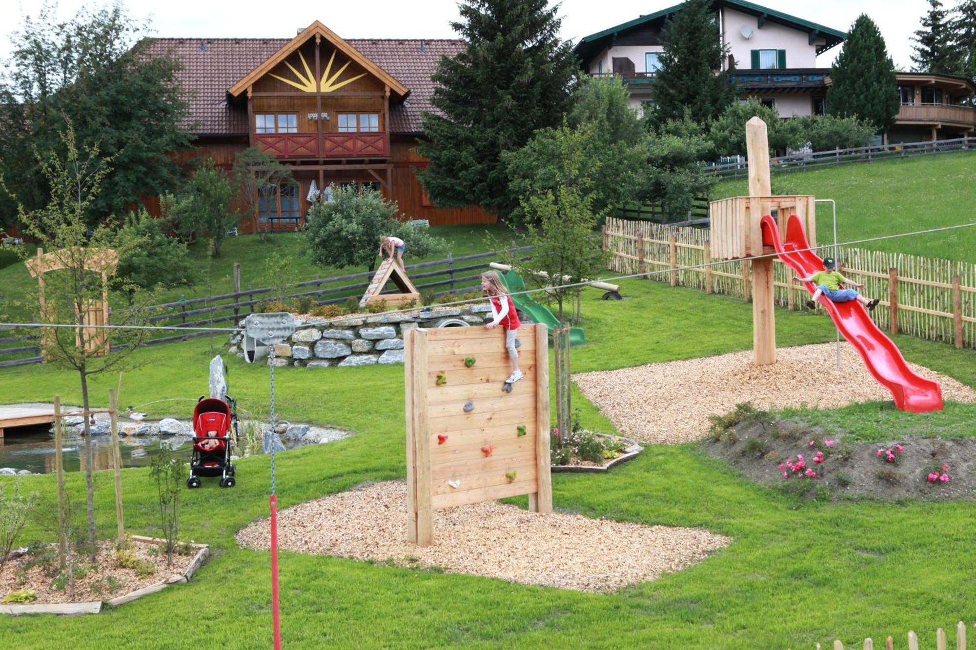 Familien-Appartements Oerglwirt'S Gut Mariapfarr Buitenkant foto
