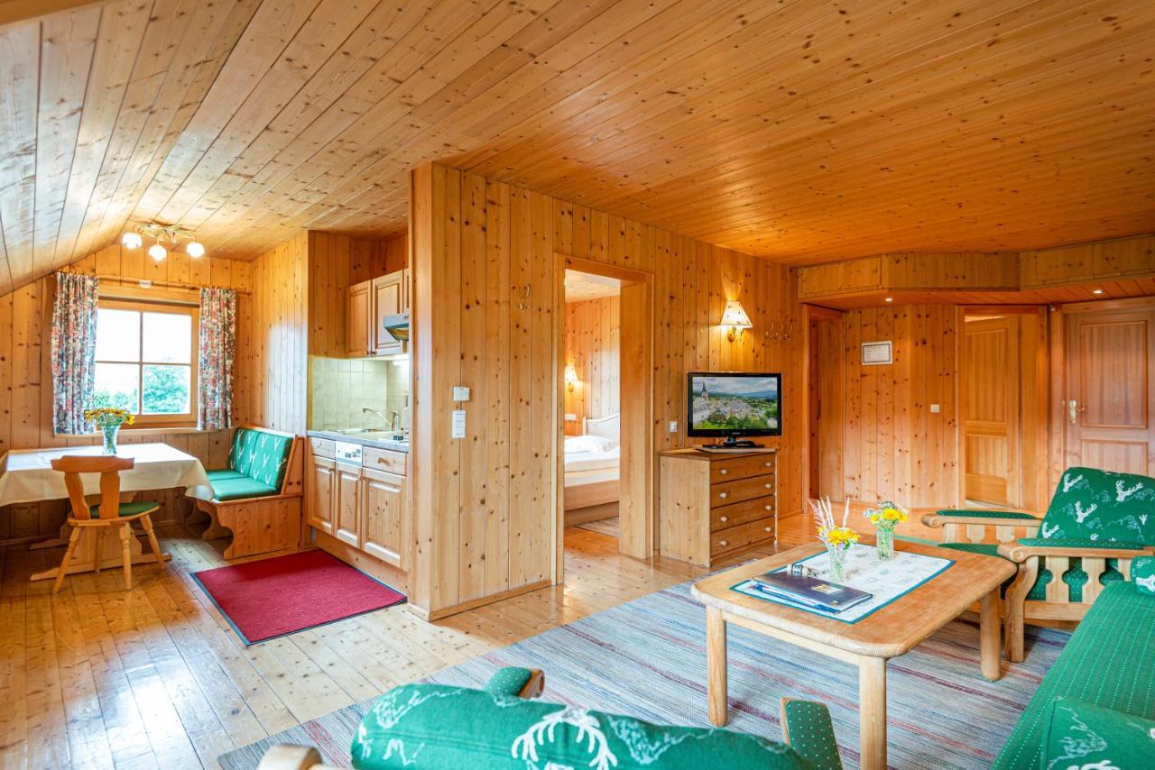 Familien-Appartements Oerglwirt'S Gut Mariapfarr Buitenkant foto