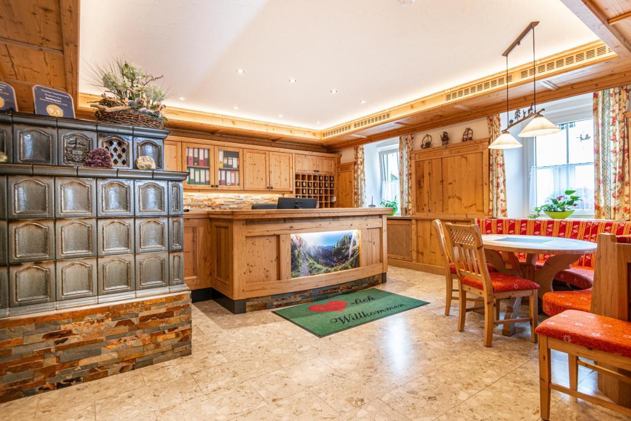 Familien-Appartements Oerglwirt'S Gut Mariapfarr Buitenkant foto